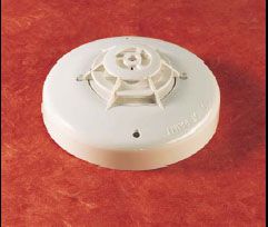 Fixed temperature/rate of rise heat detector